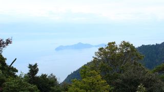 瀬戸内海の島々を眺めることができる！