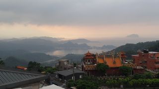 大混雑の観光名所