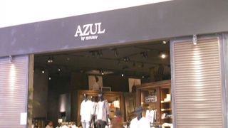 イオンモール草津の１階に入っています