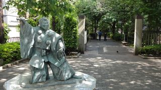 浜町川の上、今は暗渠