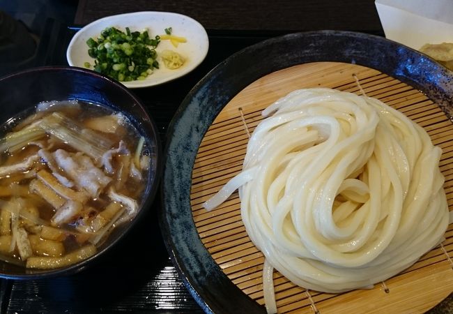 強烈なインパクトはないが美味い