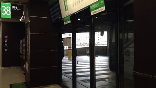 熊本行きのバスが運行していたので着実に復興しているようで、ああ良かったなと思えました。