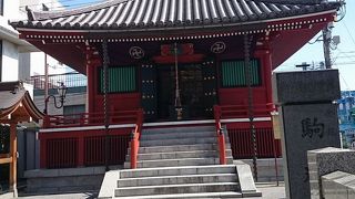 別名「こまんどう」