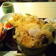 北海道の漁港水産会社経営、味も量も大満足