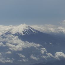 ウズベキスタン航空機から