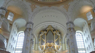 日本語のオーディオガイドあり