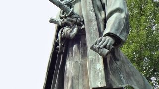 近代日本陸軍の創設者で靖国神社の創建に力を尽くした人