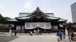 国内外に波紋を投げかける神社とは