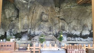 案内のお姉さんが