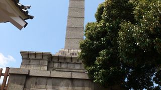 オベリスクのような