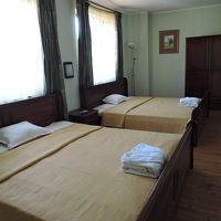 一つ一つがダブルベッドのように大きなベッド