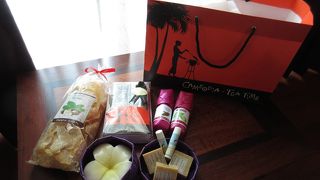 ノム・トム・ムーン ♪