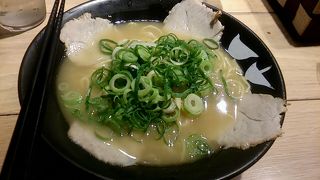 ちょっとしたおつまみもあるラーメン屋さん