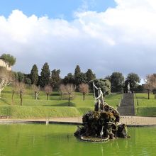 ネプチューンの泉