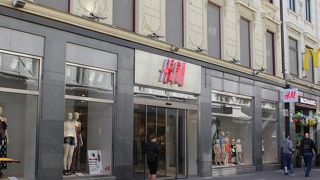 H&M