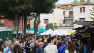 サンターガタ フェルトリア