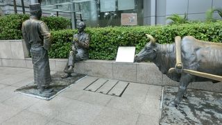 クーリーの像が最も印象的