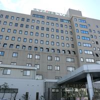 健康ランドとホテルが一体化した温浴施設です。