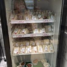 このようなケースが複数設置されています