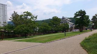 稲荷櫓のある曲輪