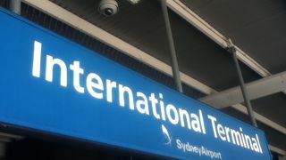 入国審査はスムーズ