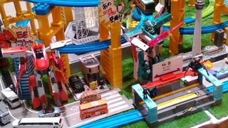 プラレールがお気に入り