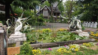 なんかユーモラス