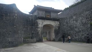 城郭に入るための最初の門