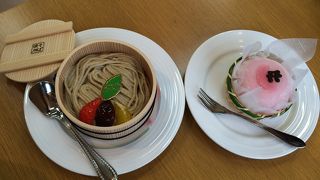 可愛い洋菓子屋さんです。