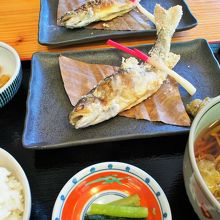 イワナの上高地定食