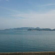 山陽本線の車内からの景色