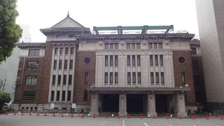 二・二六事件の舞台、「帝冠様式」の代表作