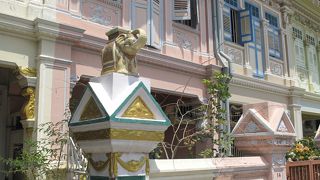 プラナカン文化を感じて カトンを歩く