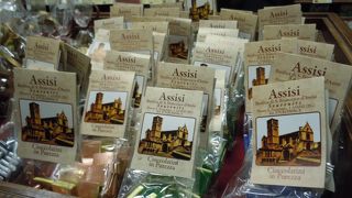 フレスコ画は明るいうちに