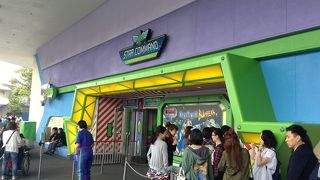 バズライトイヤーのアストロブラスター  ディズニーランド