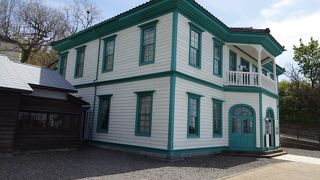 建物と壁紙くらい