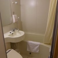 清潔なバスルーム