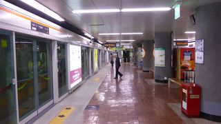 【釜山タワーの】地下鉄1号線 中央駅【お膝元】