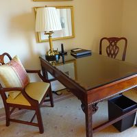 クラシカルな家具