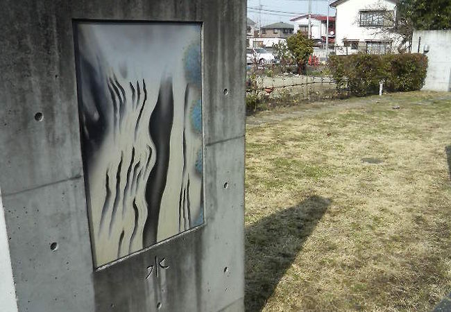 画家・荒井寛方と詩人・タゴールの作品などがあります