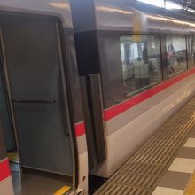 特急レッドアロー号