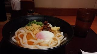 先が太くなる珍しいうどん