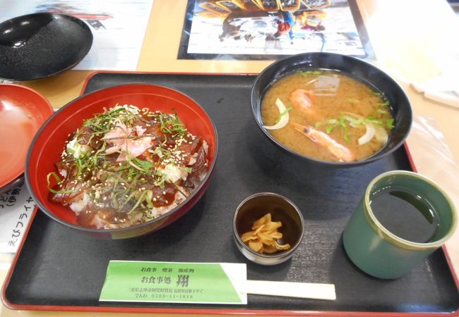 地元の名物定食がお勧め