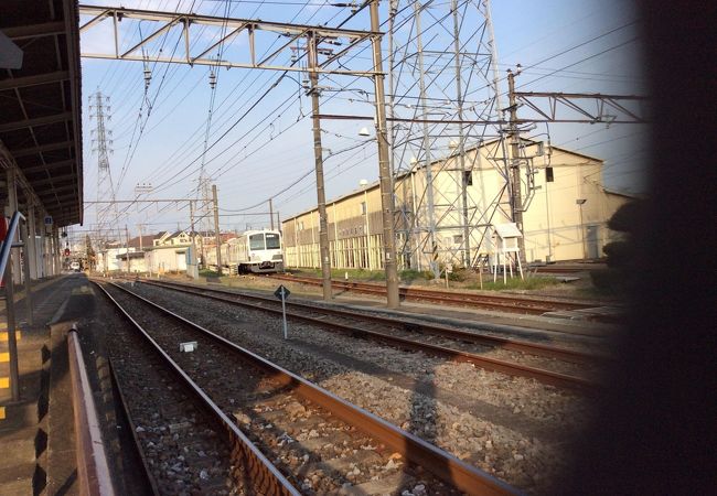 西武多摩川線から京王線への乗り換え駅