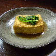 島豆腐の厚揚げはがんもどきの煮付けです