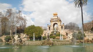 動物園近くにある公園