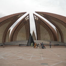 パキスタン モニュメント