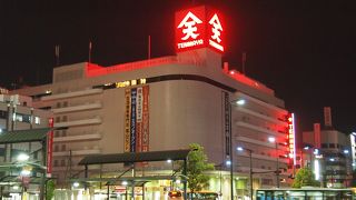 福山駅を出て1番に目についた