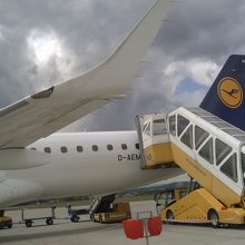 後ろからも乗れます