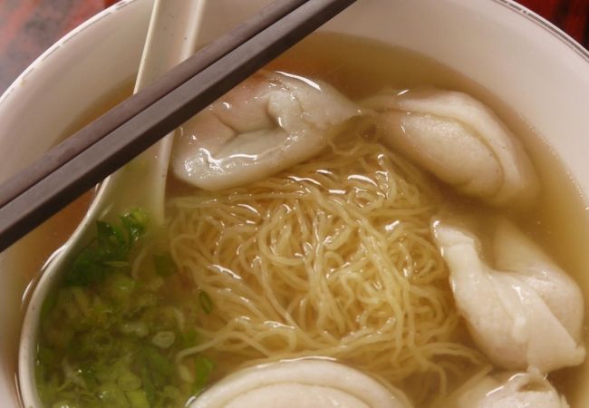 モチモチ皮ワンタンの「潮式魚鮫麺」は、また食べたい！